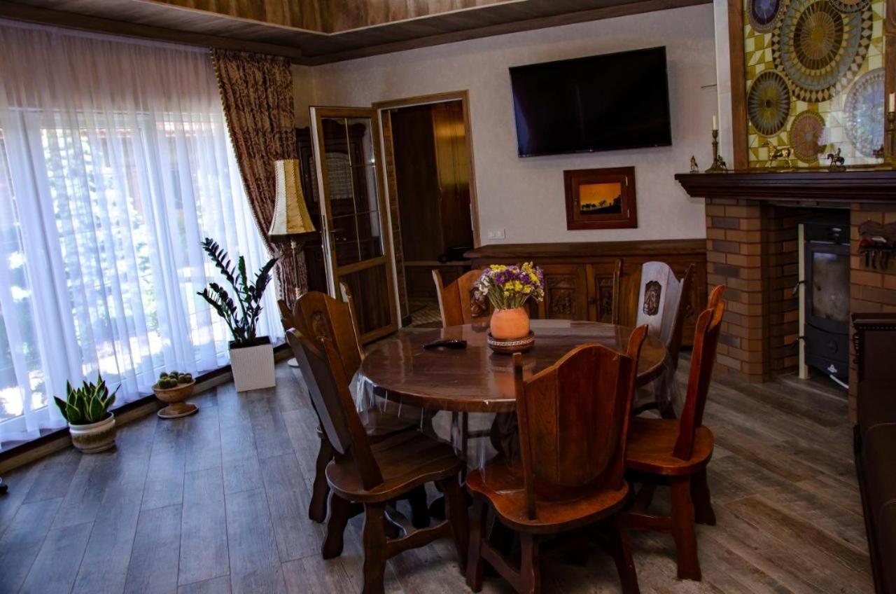 Villa Grand Family Rozhny 外观 照片