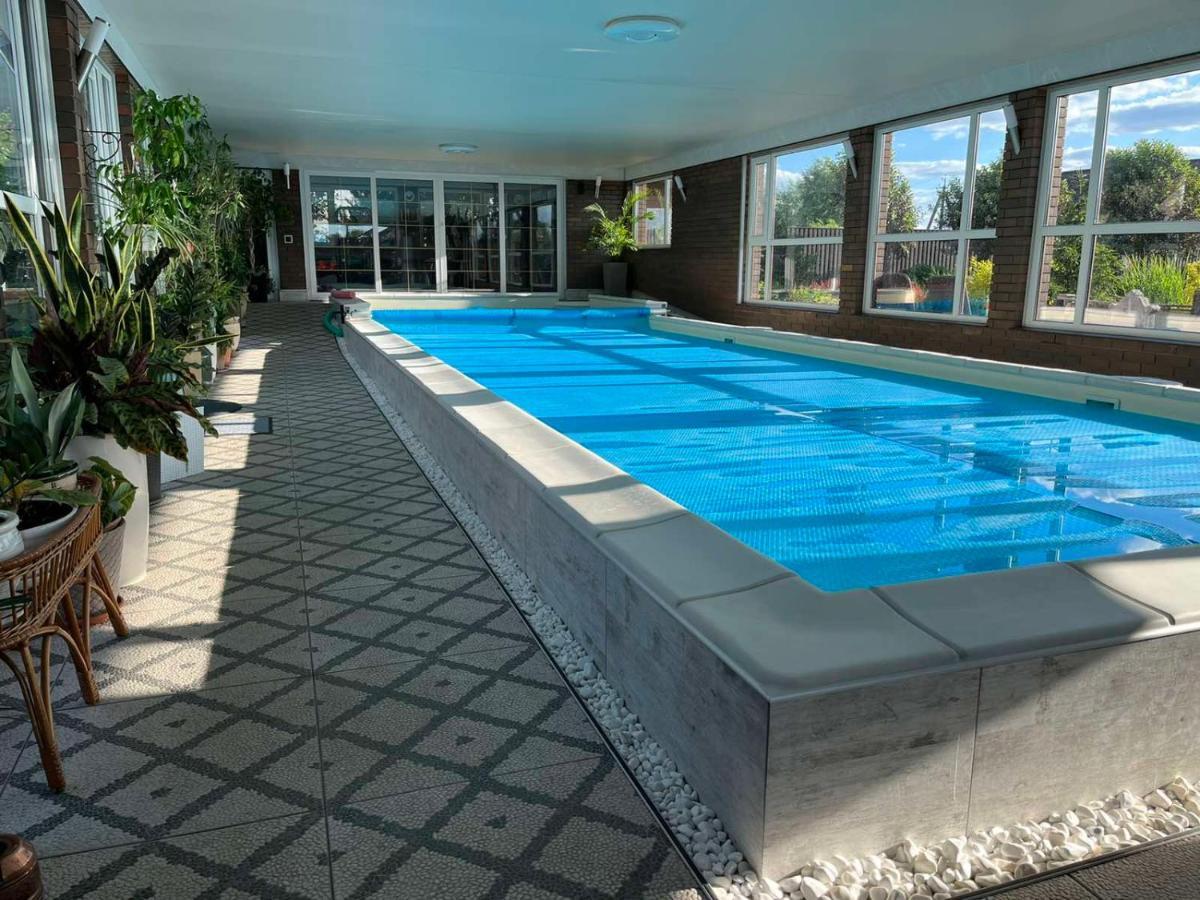 Villa Grand Family Rozhny 外观 照片